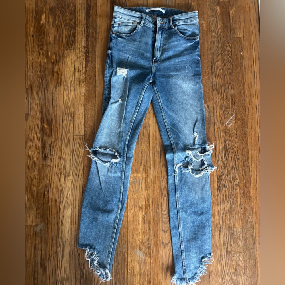 Zara skinny low rise ripped jeans